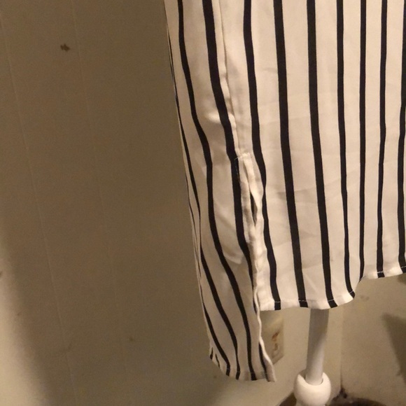 Black & White Stripe Chiffon L/S Blouse - Picture 3 of 5